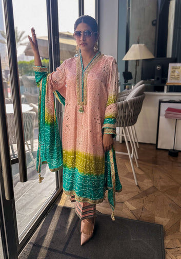 Festive Chunri Fever