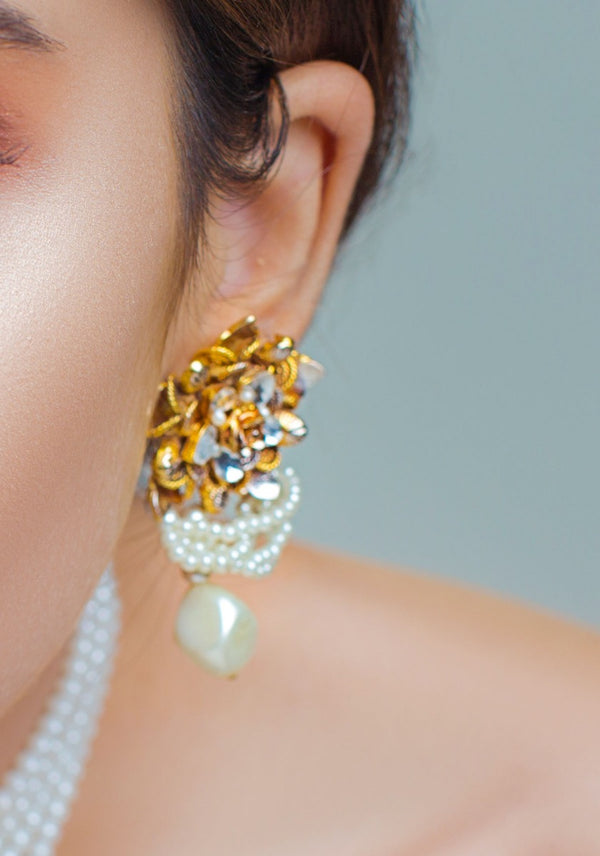 Pearly Twirls Earrings