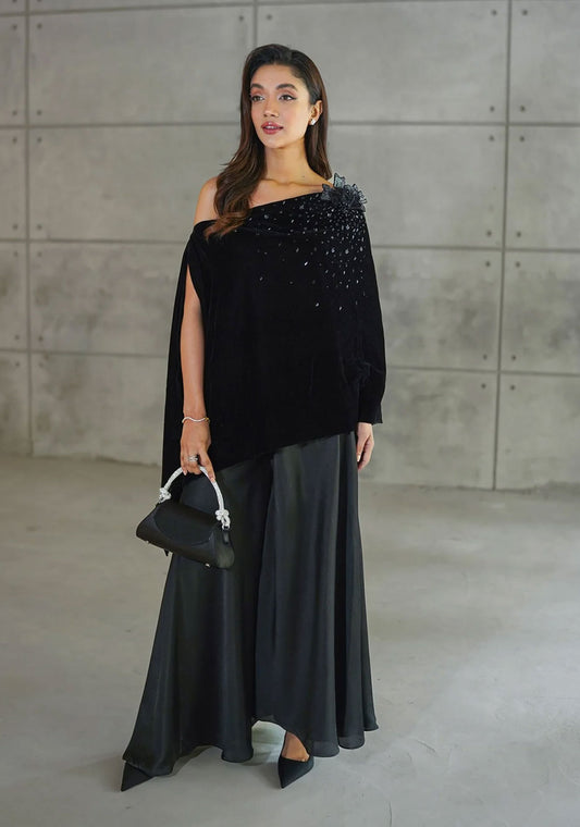 Aura – Cape