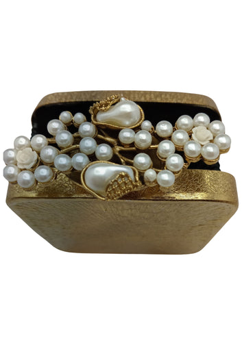 Warmtree Pearl Claster Clutch