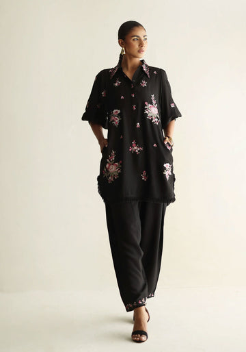 Inflorescence - Black Short