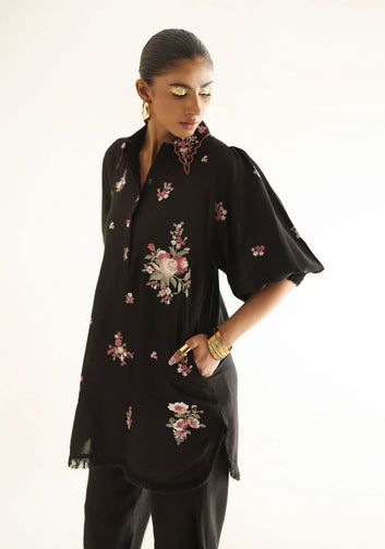 Inflorescence - Black Short