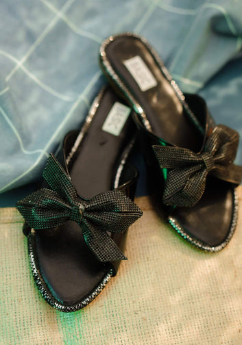 Slides | Midnight Bow
