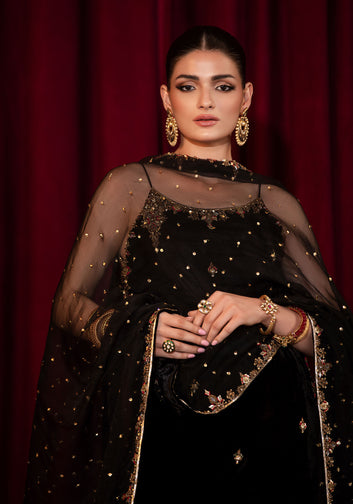 Zohra-Black