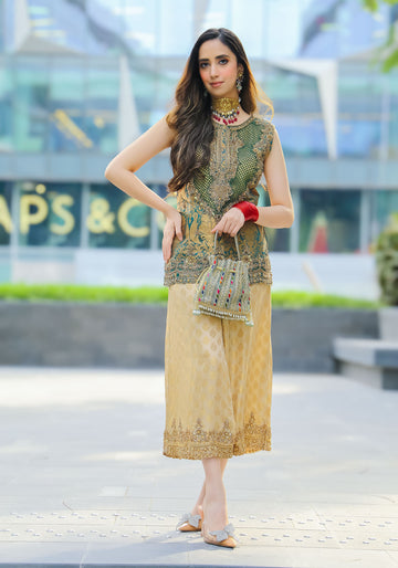 Two-Piece Hunter-Green Sleeveless Set