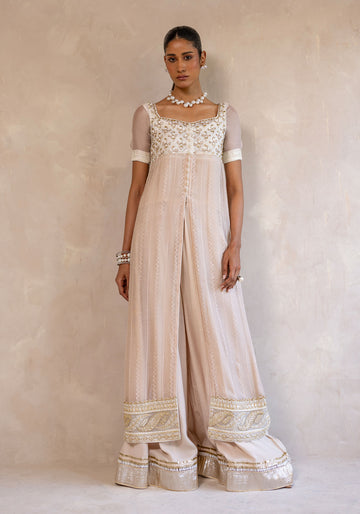 Ivory Pearl Reverie