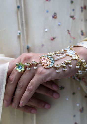Enamel Floral Haathphool