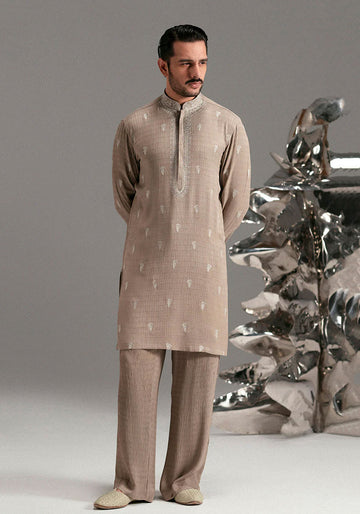'Shabaan' Kurta Pajama