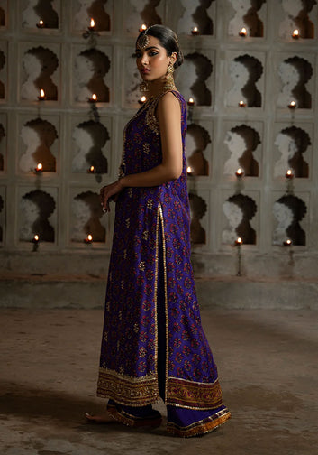deep purple in this exquisite block printed raw silk shirt