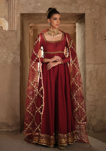 Regal Red Pishwas