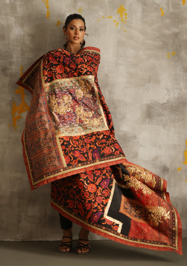 Intricately Crafted Shawl Inspired By Kashmiri Artistry