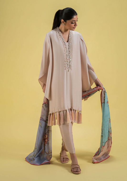 Flowy Charm