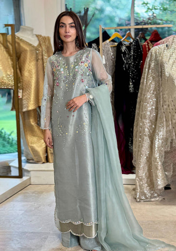 Stellaria In Tissue Organza With Dupata And Pants