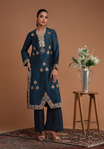 Hand Embroidered Textured Kaftan with Boho Inspired Border
