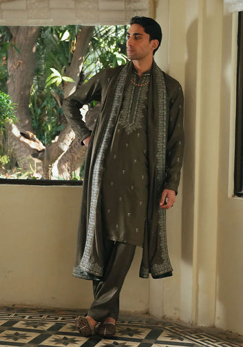 'Ayzaz' Kurta Pajama