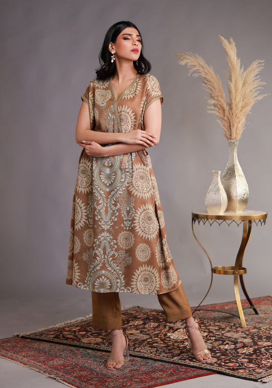 Knee-Length Tunic Beige with Matching Straight-Cut Trousers