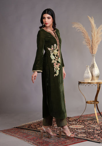 Deep Green Velvet Kurta Outfit