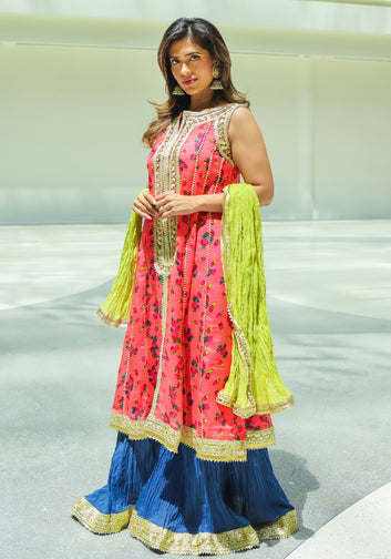 Naranj Neon pink shirt
